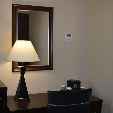 Quality Inn O'Hare Airport Schiller Park Exterior foto