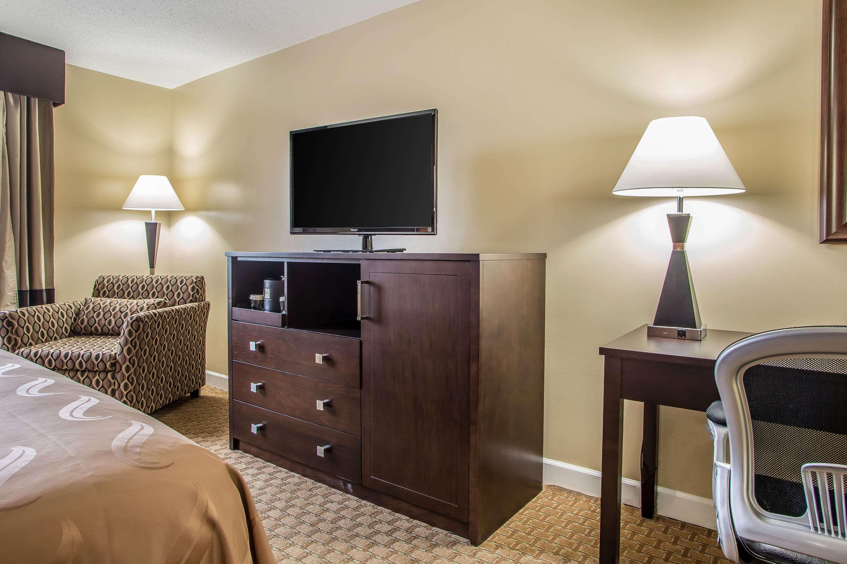 Quality Inn O'Hare Airport Schiller Park Exterior foto