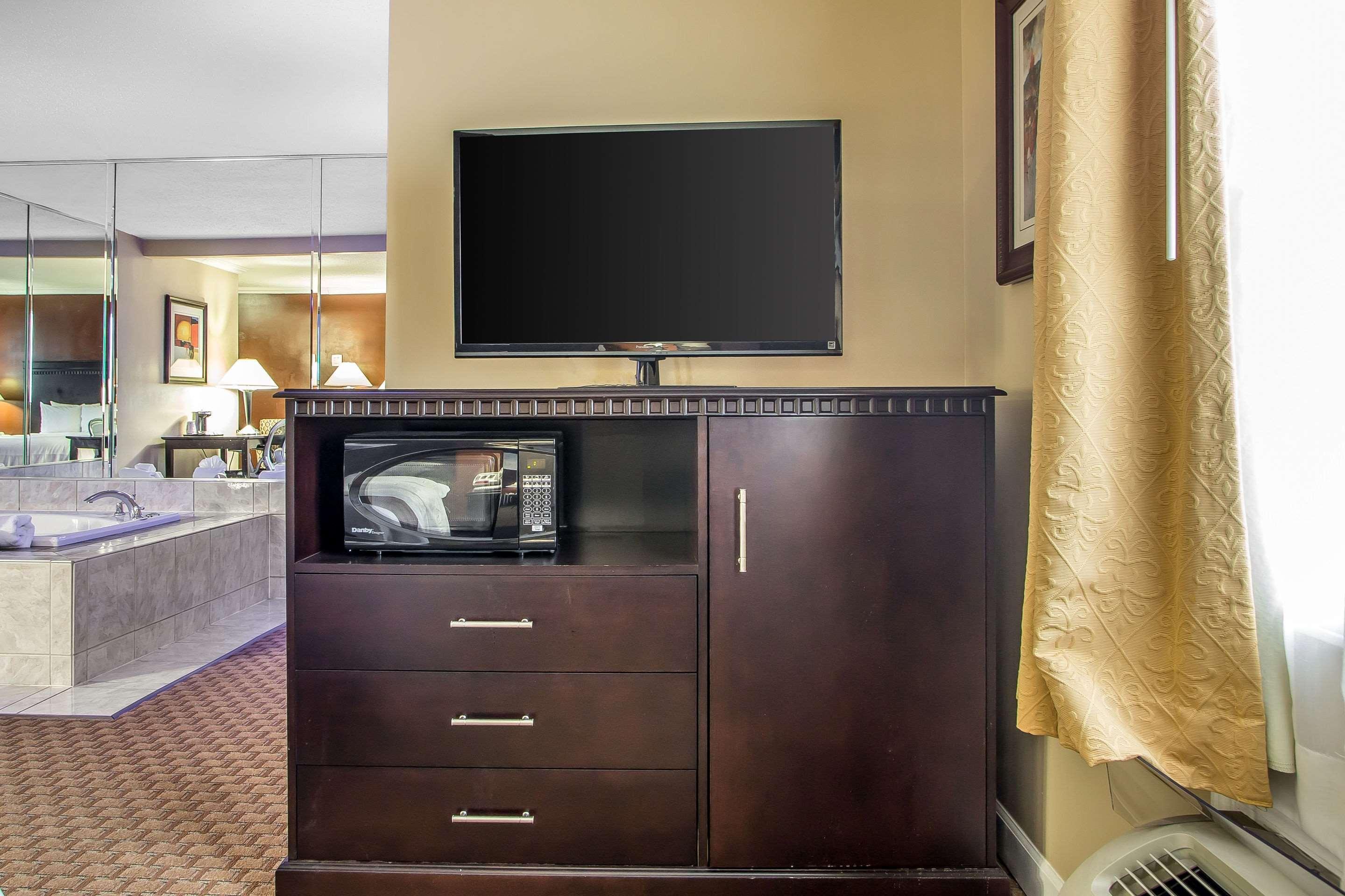 Quality Inn O'Hare Airport Schiller Park Exterior foto