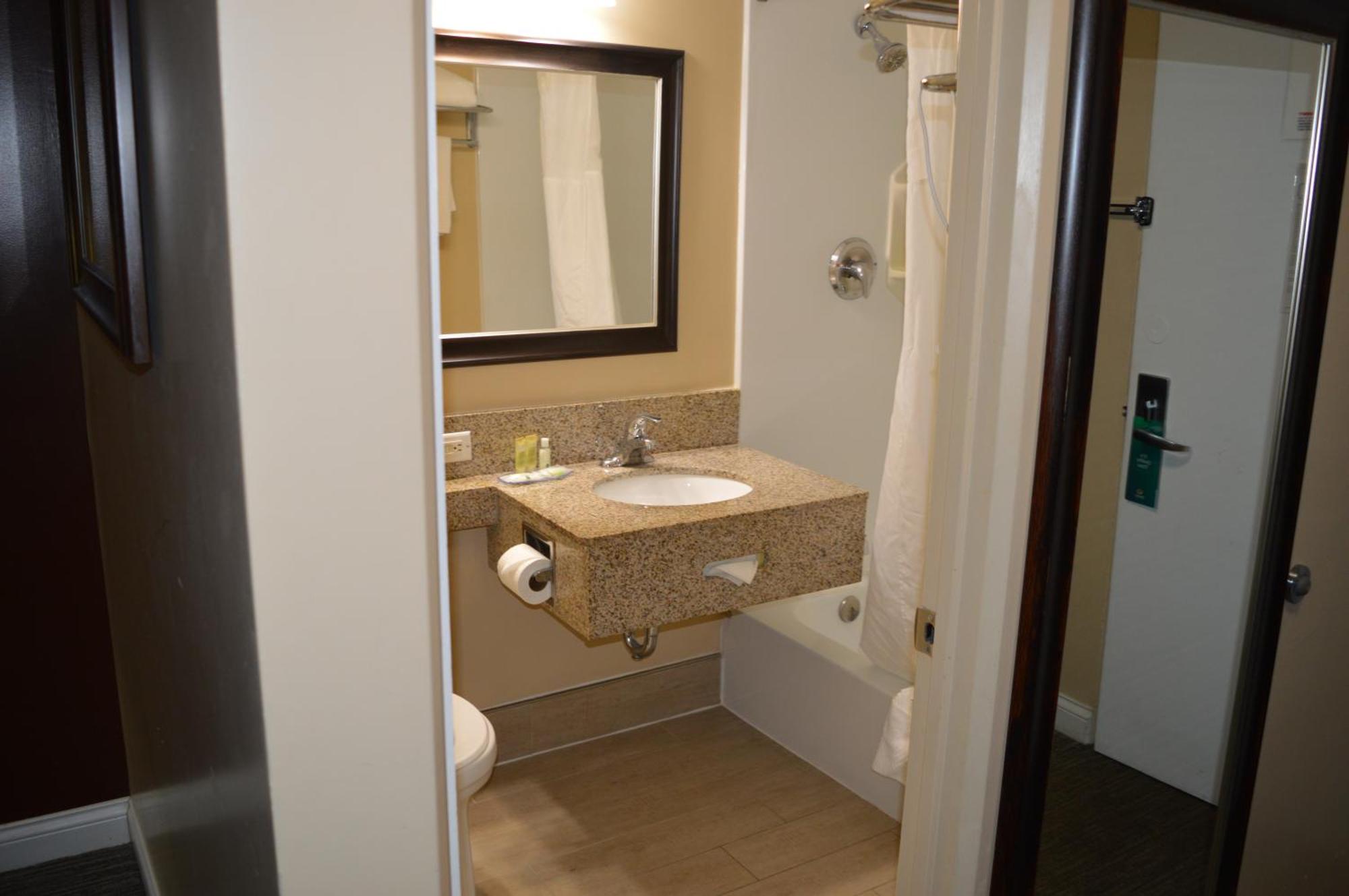 Quality Inn O'Hare Airport Schiller Park Exterior foto